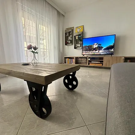 Thessalonikia Center 2 Bedrooms 110sqm Apartamento *